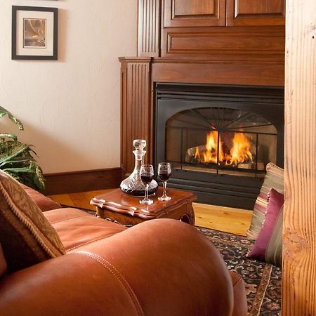 Stonecroft Country Inn Ledyard Center Ngoại thất bức ảnh